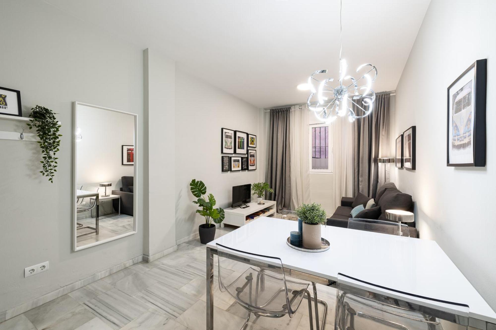 Apartament Holidays2malaga Eduardo Ocon Quiet&high Speed Wifi